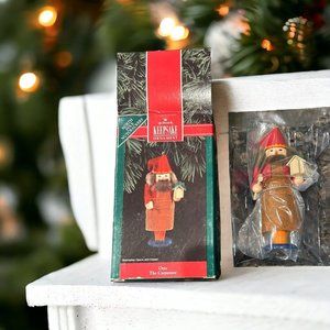 Hallmark 1992 Otto The Carpenter Keepsake Ornament North Pole Nutcrackers QX5254